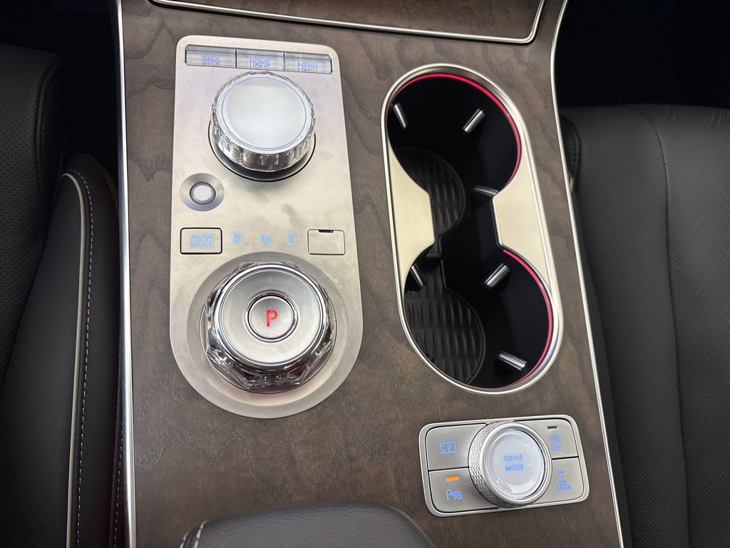 Thumbnail: 2025 Genesis GV80 - 27