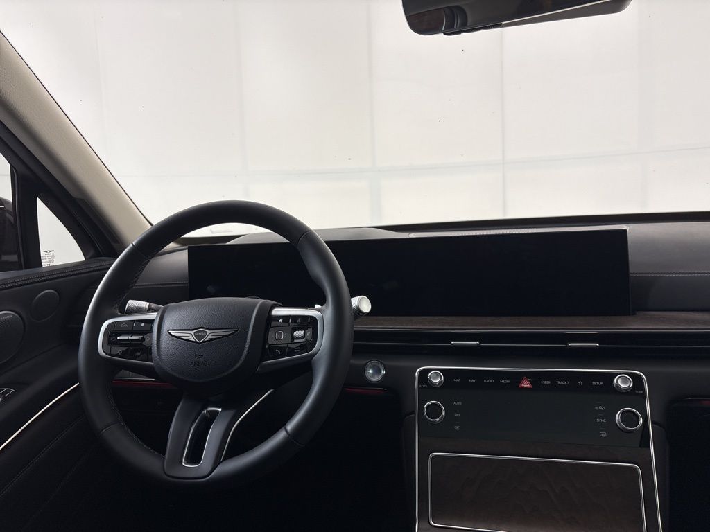 Thumbnail: 2025 Genesis GV80 - 25