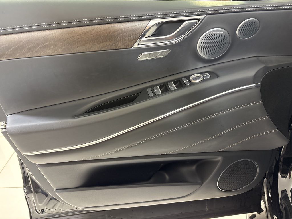 Thumbnail: 2025 Genesis GV80 - 23