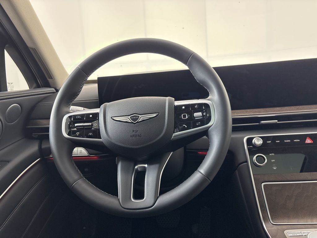 Thumbnail: 2025 Genesis GV80 - 14