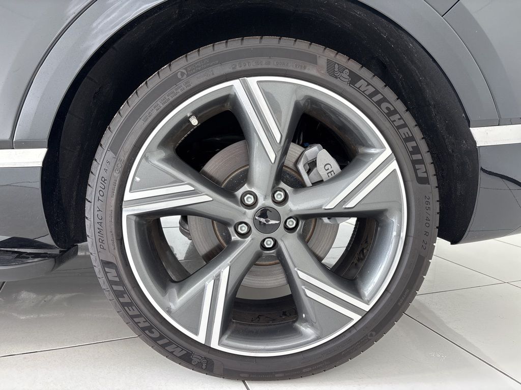 Thumbnail: 2025 Genesis GV80 - 7