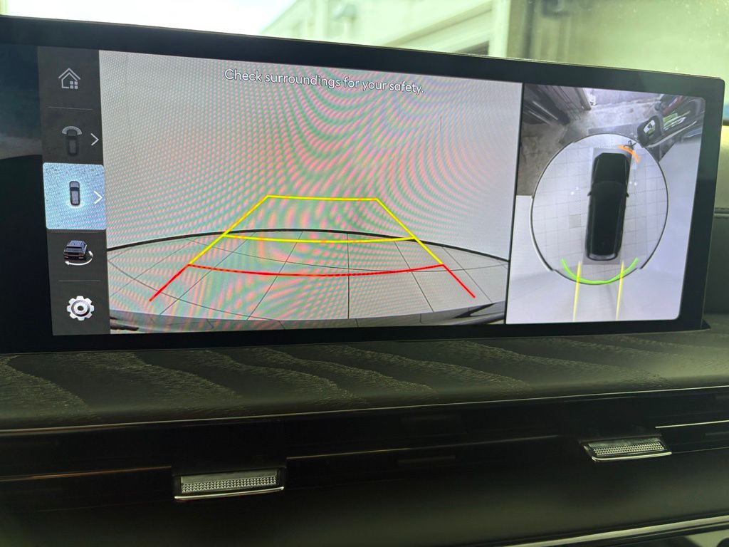 Thumbnail: 2026 Genesis GV80 - 36