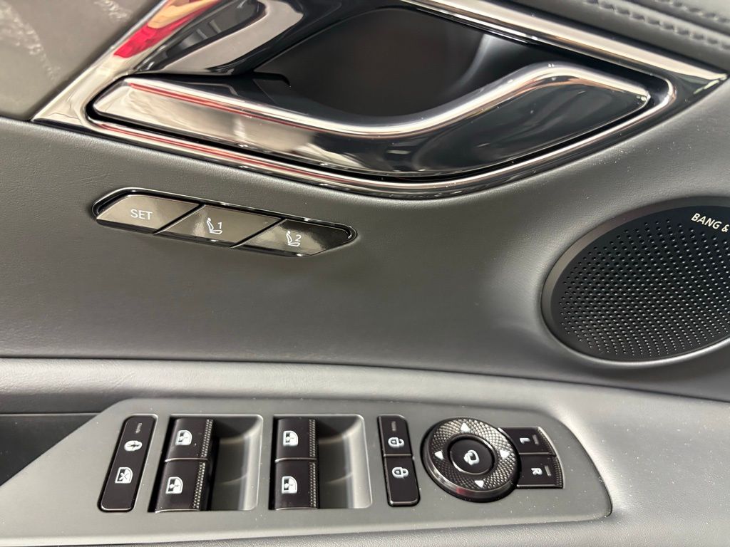 Thumbnail: 2026 Genesis GV80 - 26