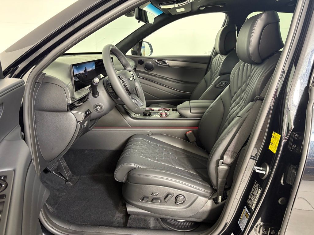 Thumbnail: 2026 Genesis GV80 - 12