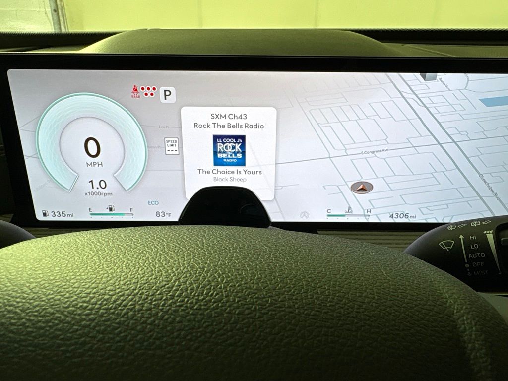 Thumbnail: 2026 Genesis GV80 - 28