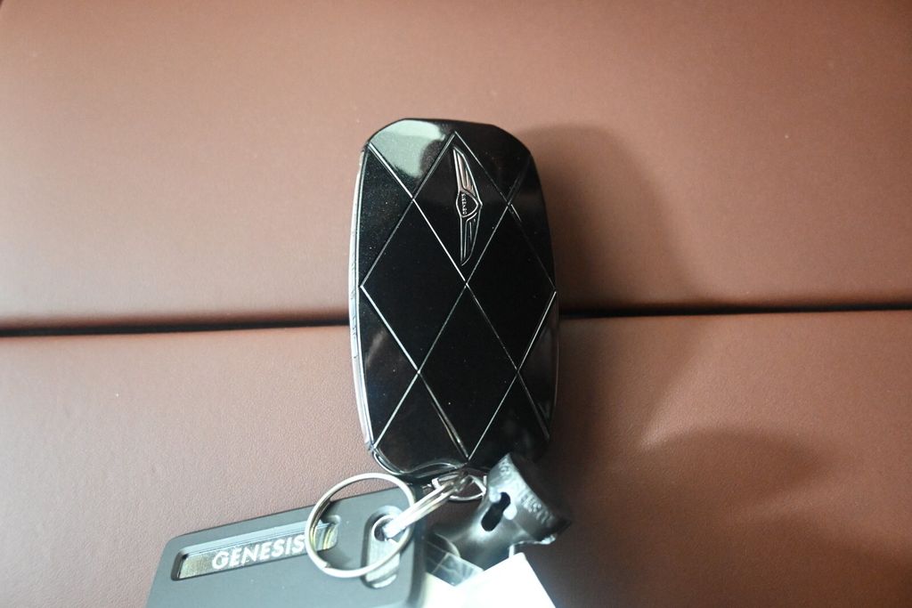 Thumbnail: 2025 Genesis GV80 - 27