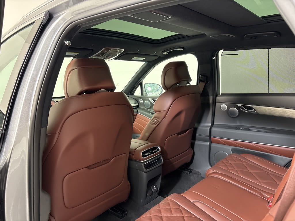 Thumbnail: 2025 Genesis GV80 - 12