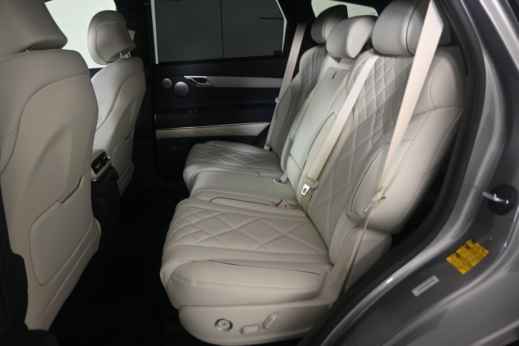 Thumbnail: 2025 Genesis GV80 - 11