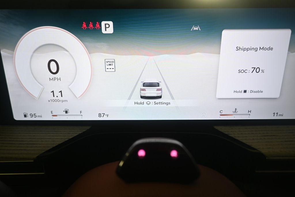 Thumbnail: 2025 Genesis GV80 - 13