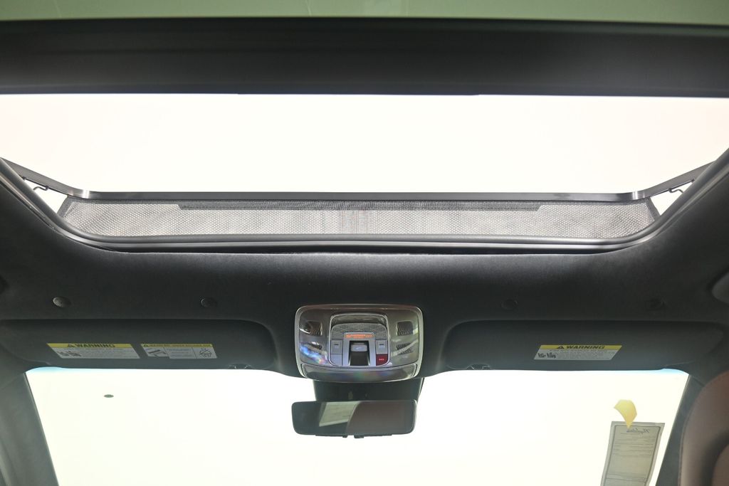 Thumbnail: 2025 Genesis GV80 - 25