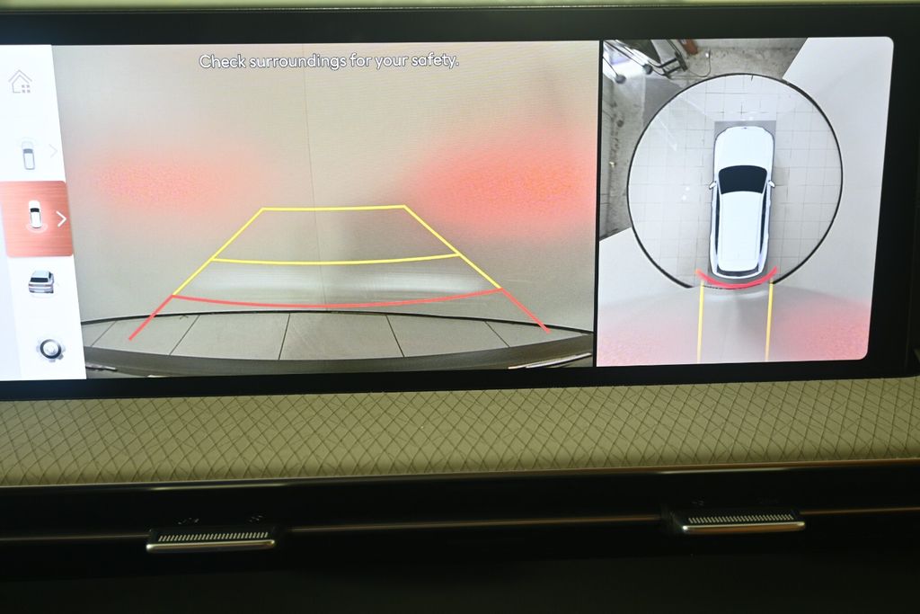 Thumbnail: 2025 Genesis GV80 - 22