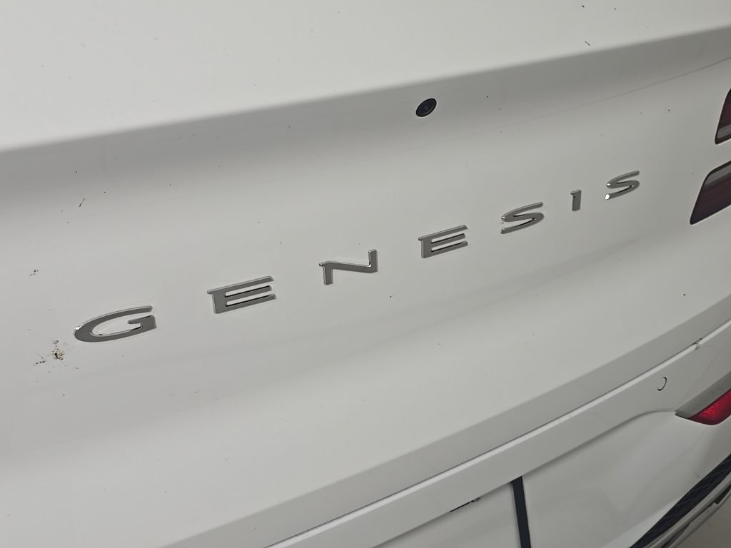 Thumbnail: 2027 Genesis GV80 - 7