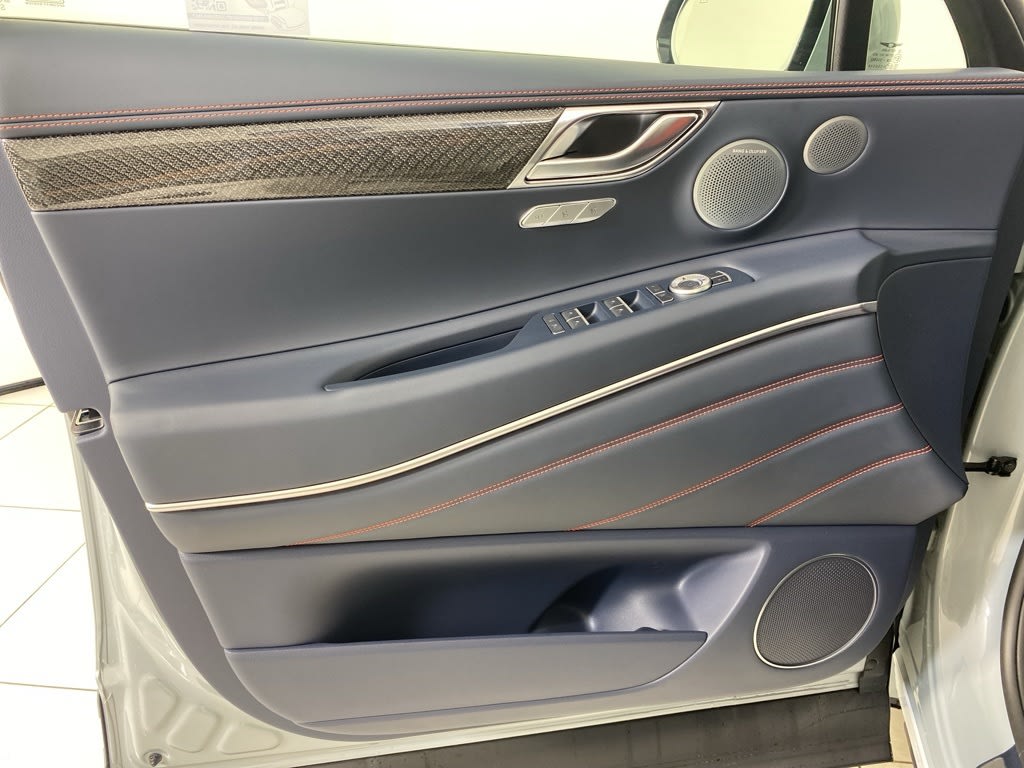 Thumbnail: 2026 Genesis GV80 - 23