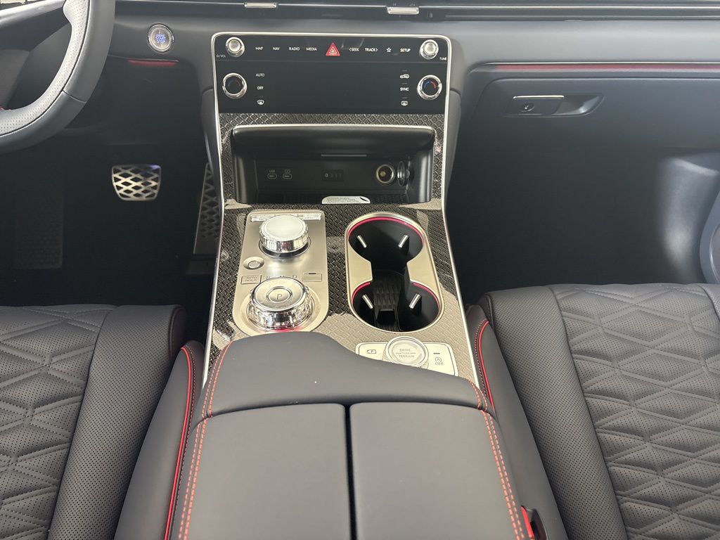 Thumbnail: 2026 Genesis GV80 - 16