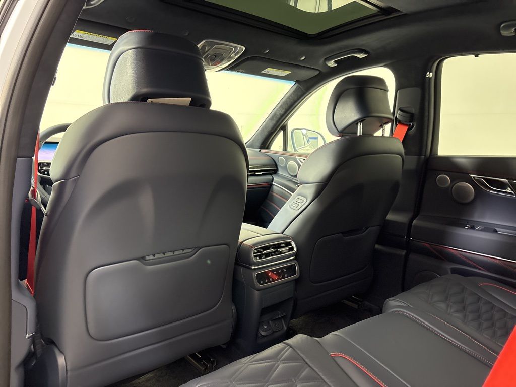 Thumbnail: 2026 Genesis GV80 - 12