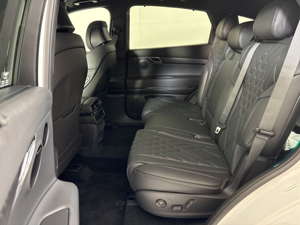 Thumbnail: 2026 Genesis GV80 - 24