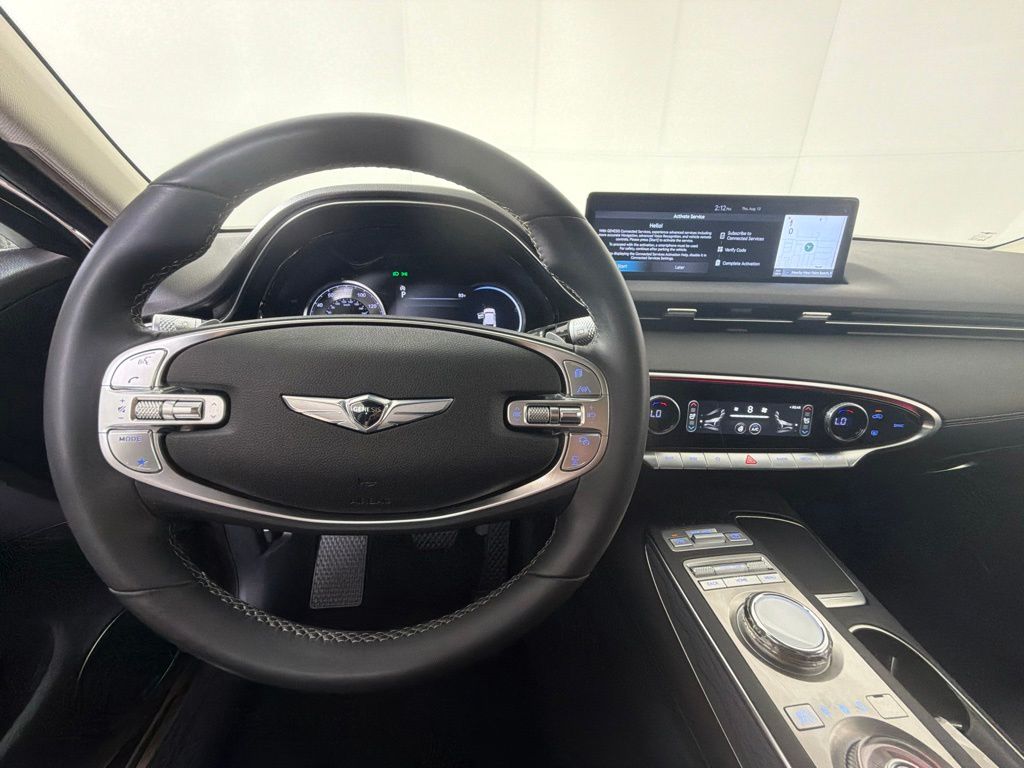 Thumbnail: 2023 Genesis GV70 - 10