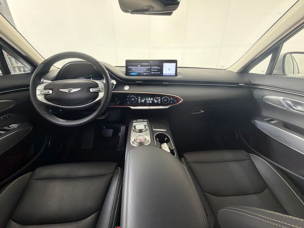 Thumbnail: 2023 Genesis GV70 - 2