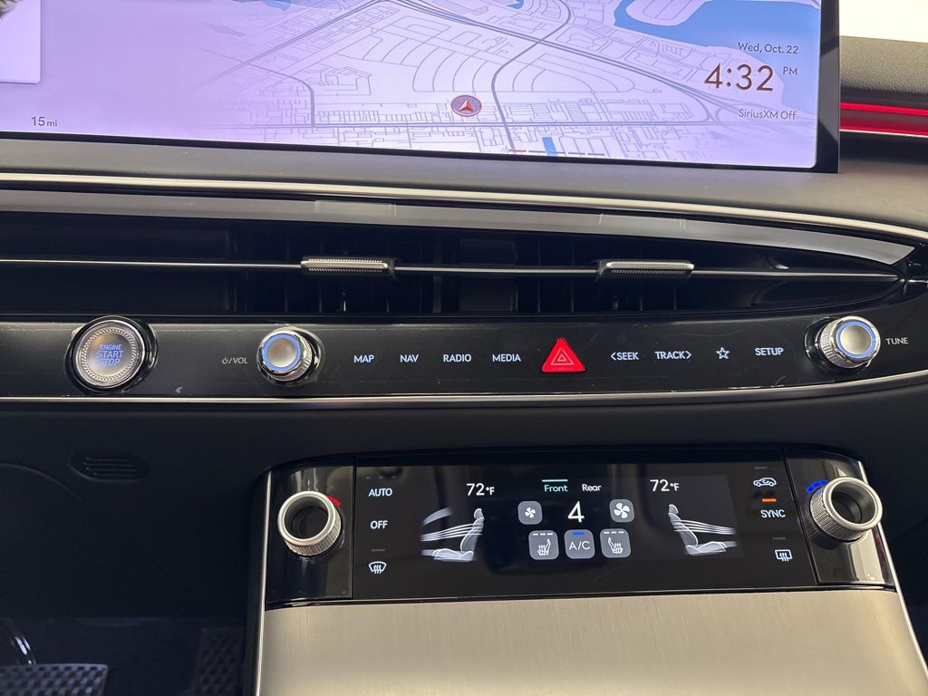 Thumbnail: 2026 Genesis GV70 - 27