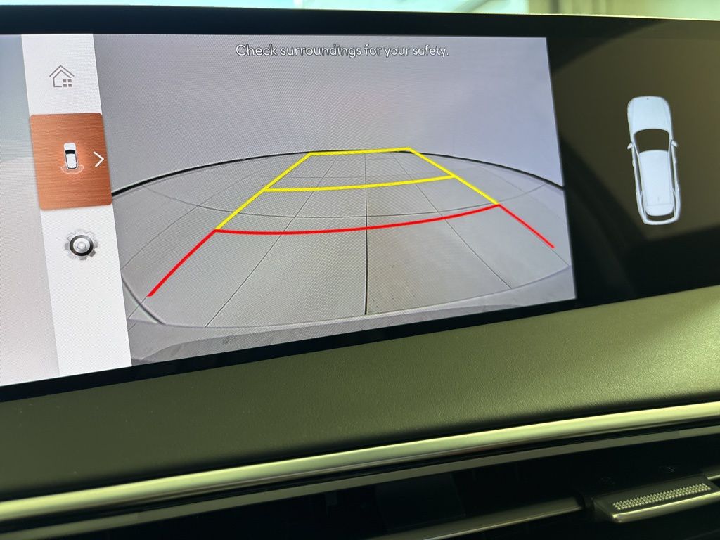 Thumbnail: 2026 Genesis GV70 - 28