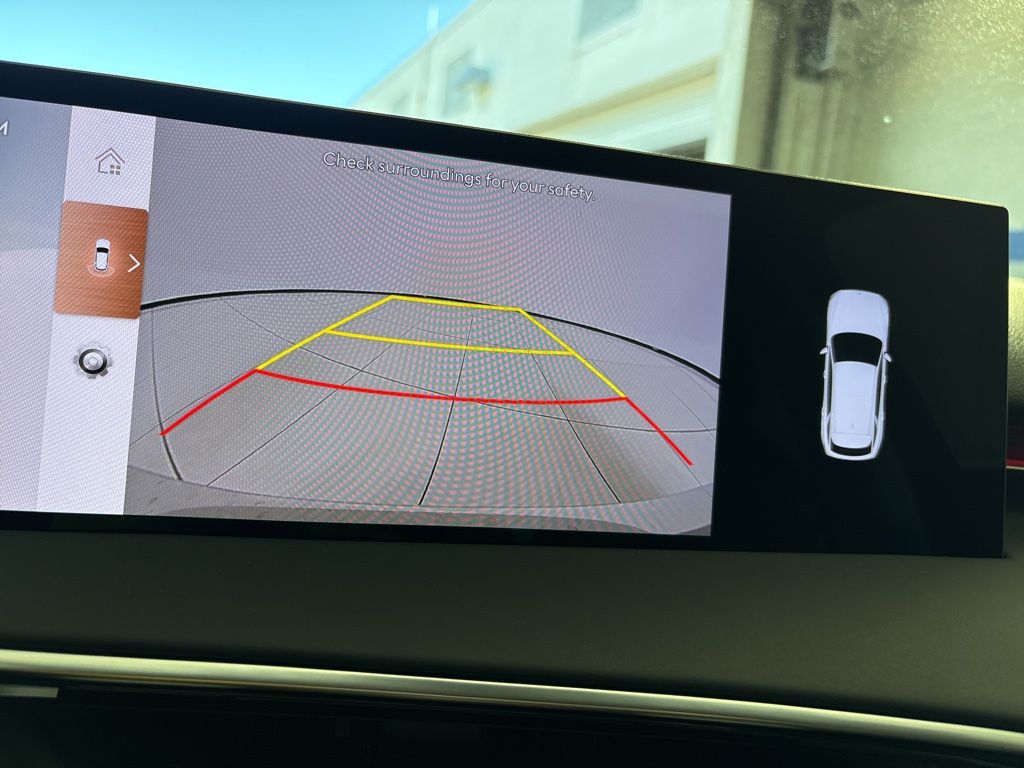 Thumbnail: 2026 Genesis GV70 - 16