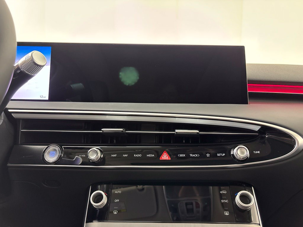 Thumbnail: 2027 Genesis GV70 - 9