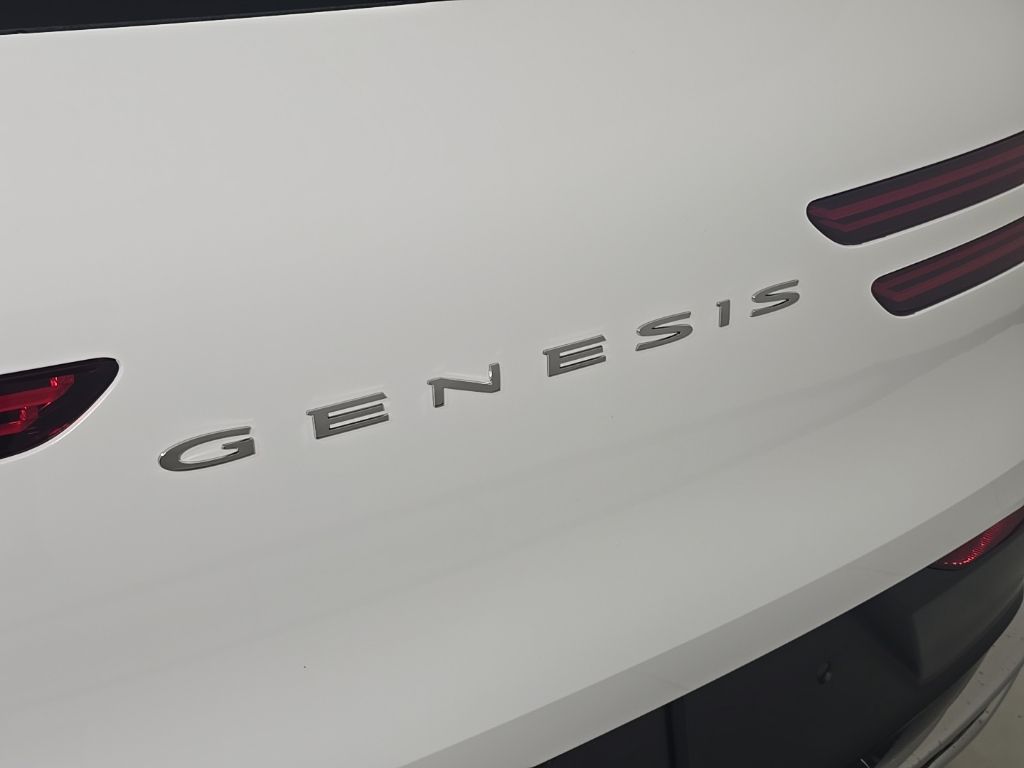 Thumbnail: 2027 Genesis GV70 - 6