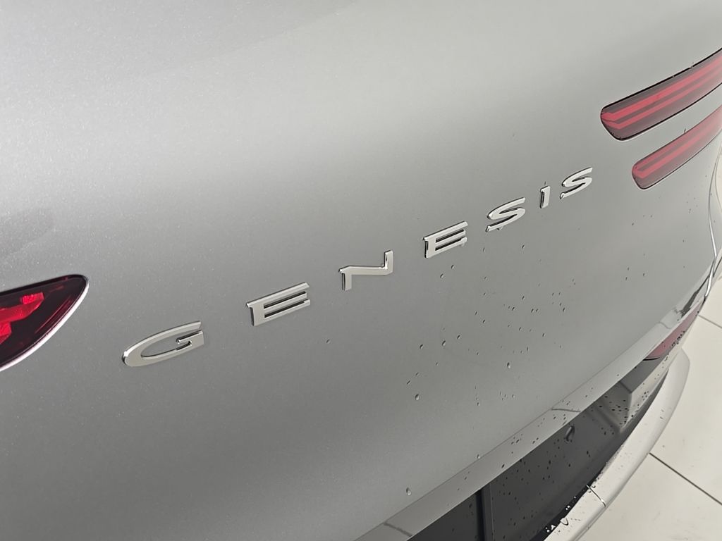 Thumbnail: 2027 Genesis GV70 - 6