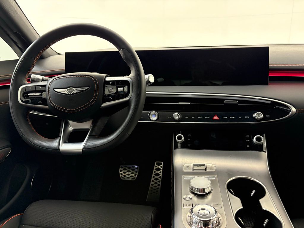 Thumbnail: 2026 Genesis GV70 - 25