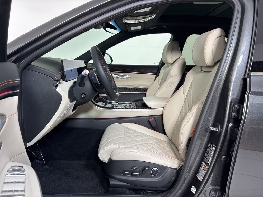 Thumbnail: 2026 Genesis GV70 - 11