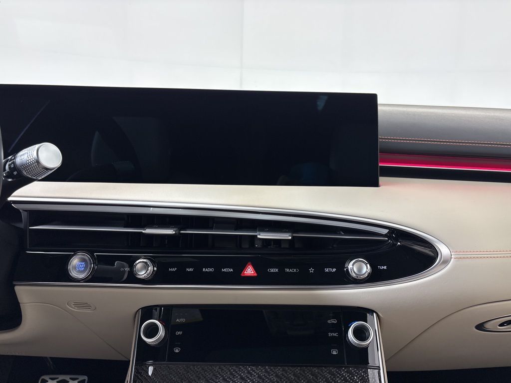 Thumbnail: 2026 Genesis GV70 - 6