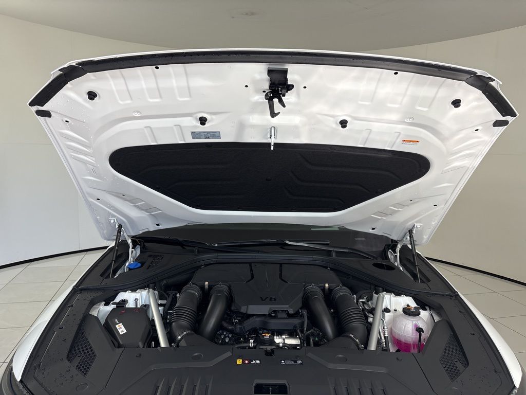 Thumbnail: 2026 Genesis GV70 - 8