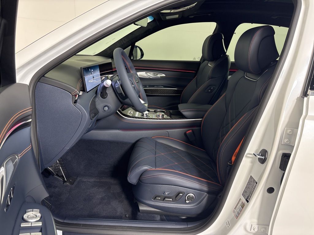 Thumbnail: 2026 Genesis GV70 - 11