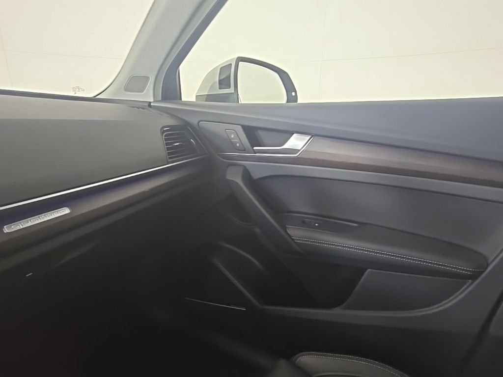 Thumbnail: 2024 Audi Q5 - 31
