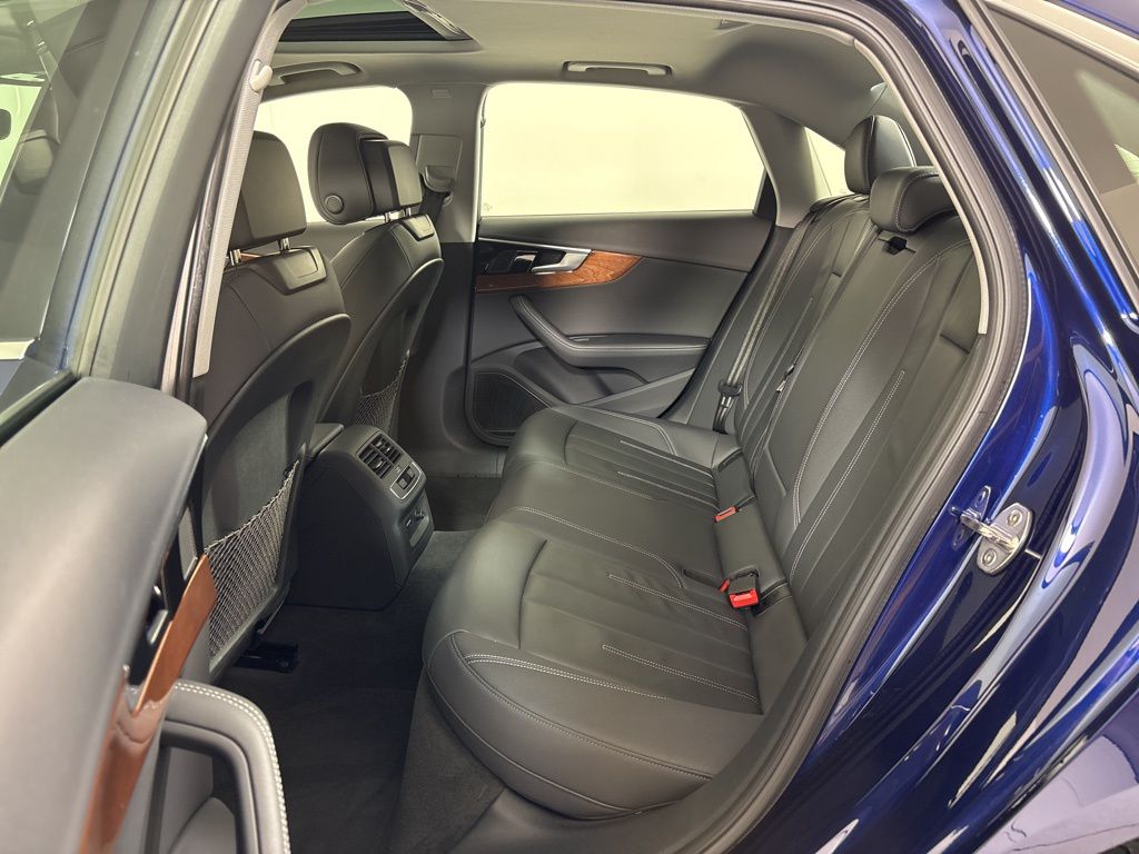 Thumbnail: 2022 Audi A4 - 26