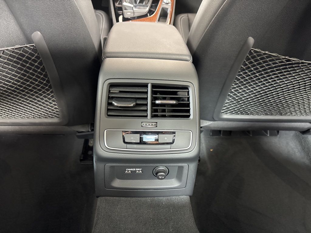 Thumbnail: 2022 Audi A4 - 28