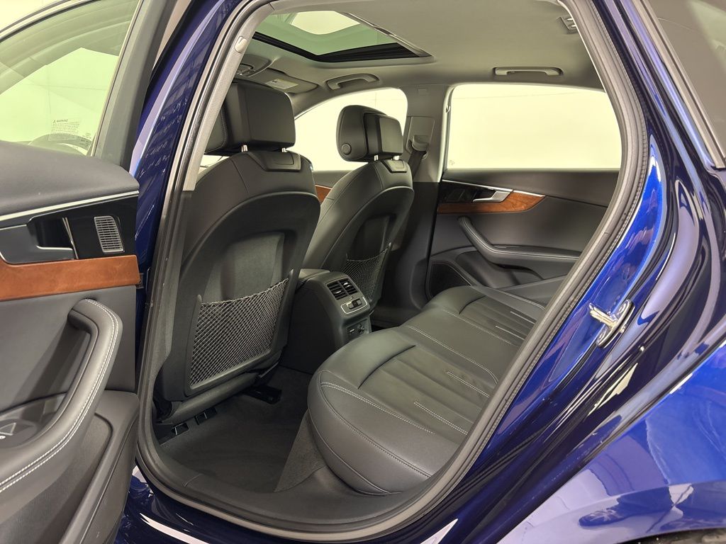 Thumbnail: 2022 Audi A4 - 12