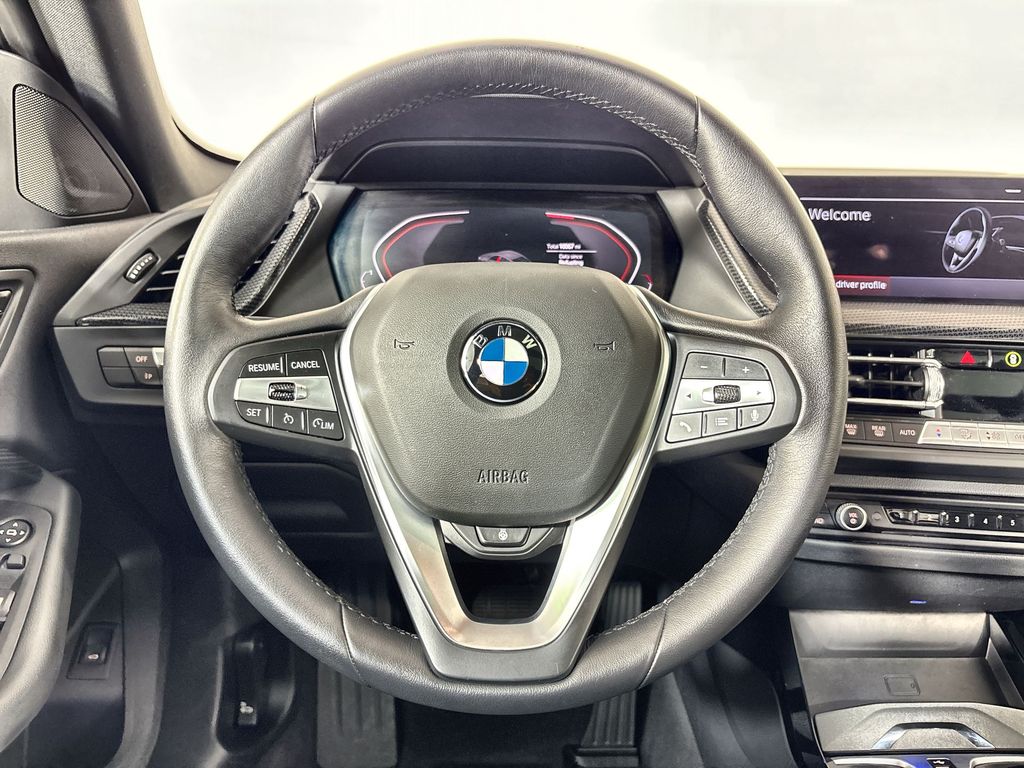 Thumbnail: 2024 BMW 2 Series - 2