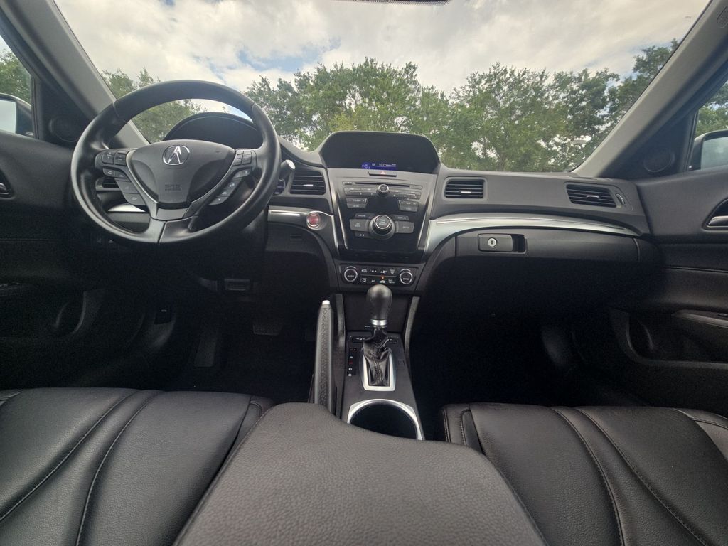 Thumbnail: 2020 Acura ILX - 2