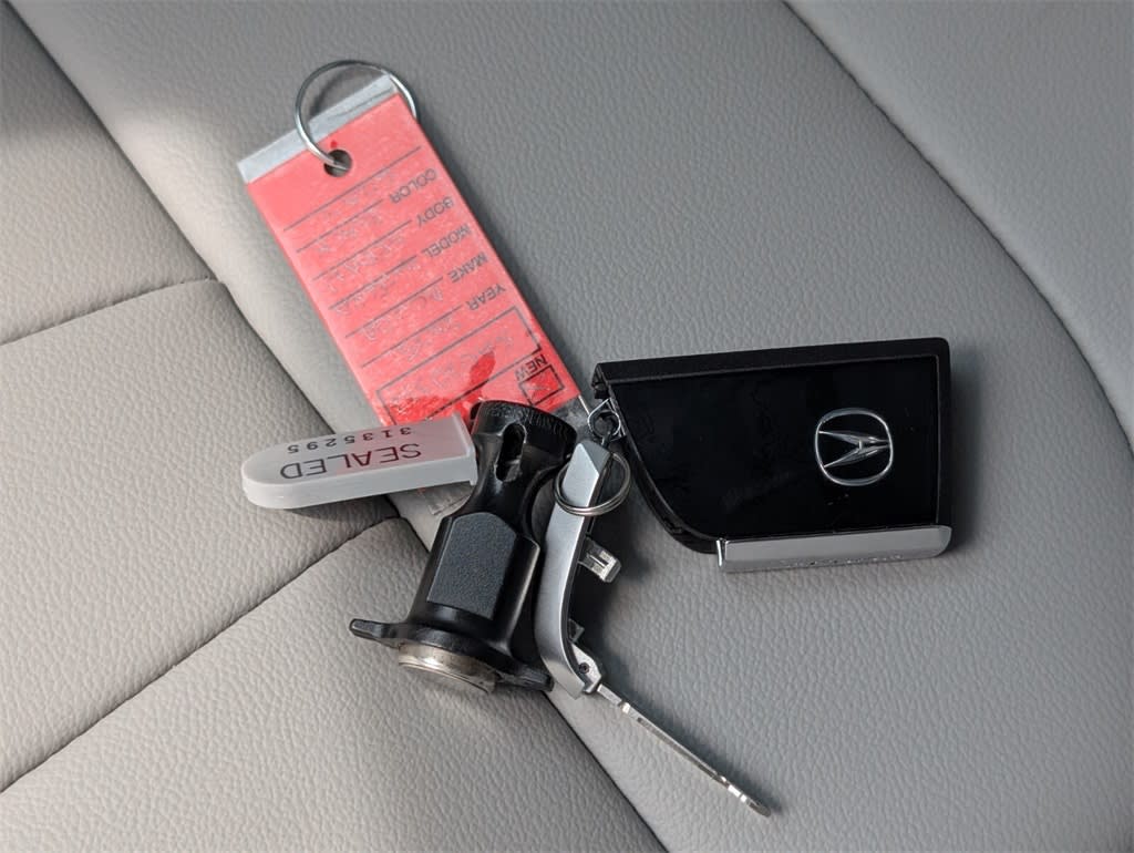 Thumbnail: 2025 Acura Integra - 15