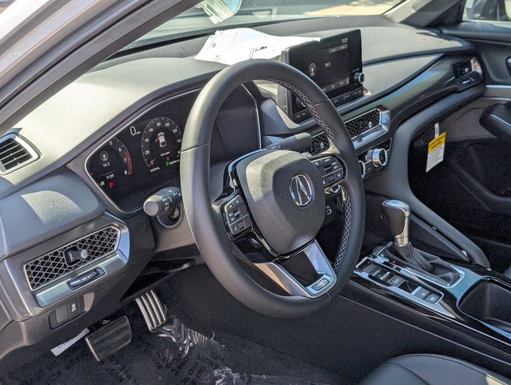 Thumbnail: 2025 Acura Integra - 2