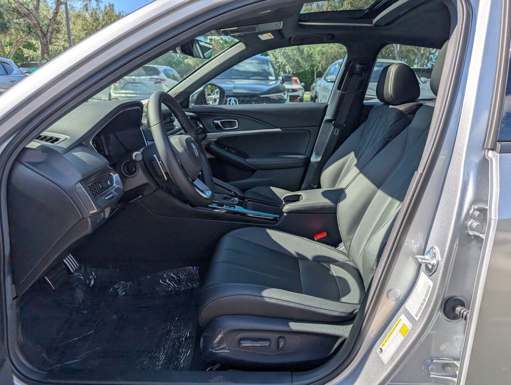 Thumbnail: 2025 Acura Integra - 7