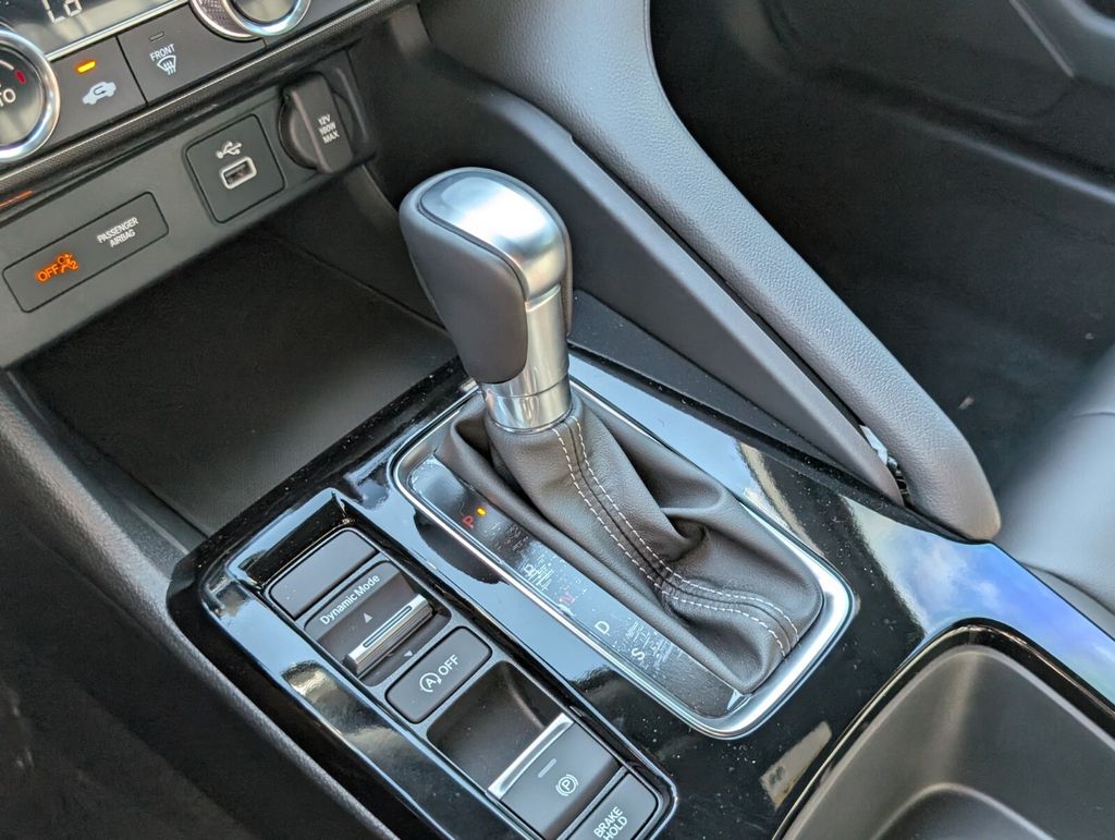 Thumbnail: 2025 Acura Integra - 11