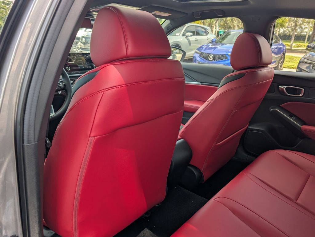 Thumbnail: 2025 Acura Integra - 13