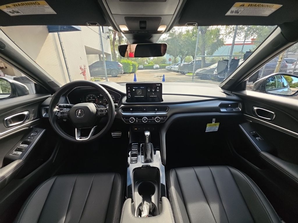 Thumbnail: 2026 Acura Integra - 10