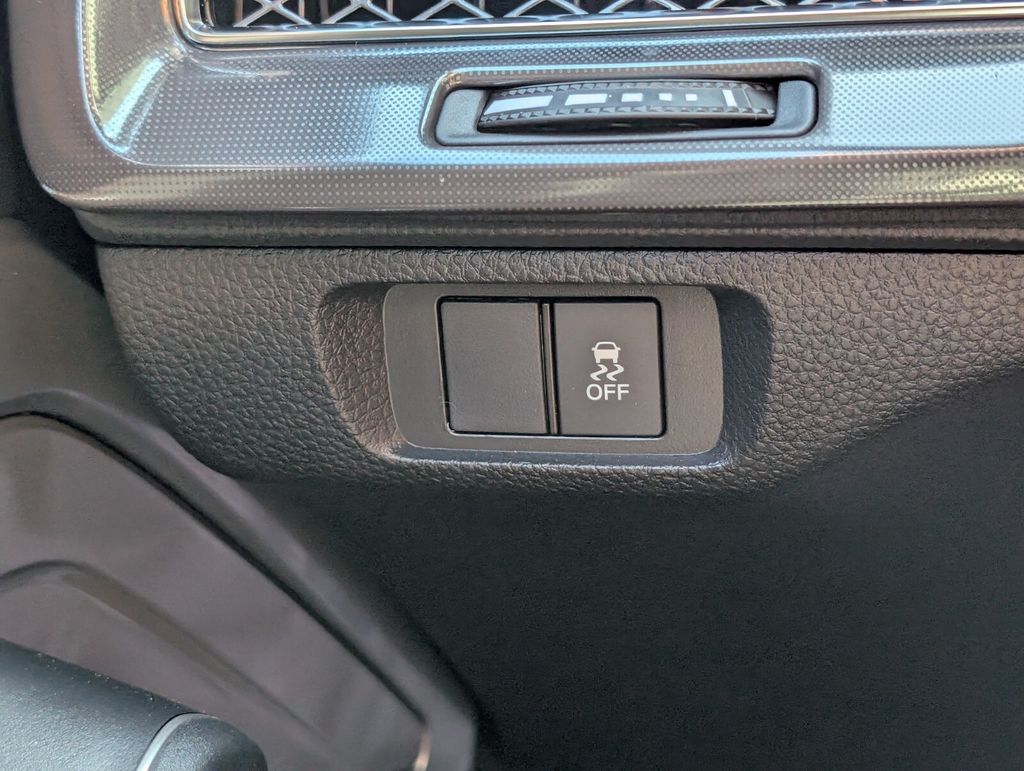 Thumbnail: 2025 Acura Integra - 24