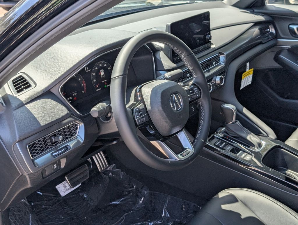 Thumbnail: 2025 Acura Integra - 2