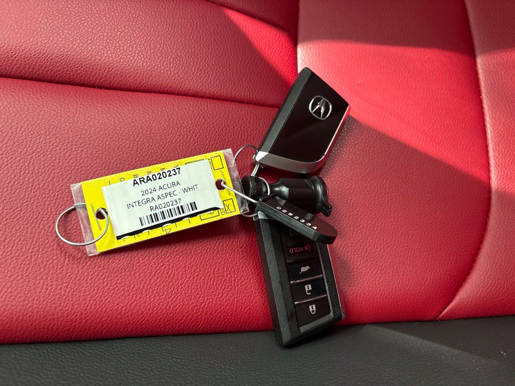 Thumbnail: 2024 Acura Integra - 19