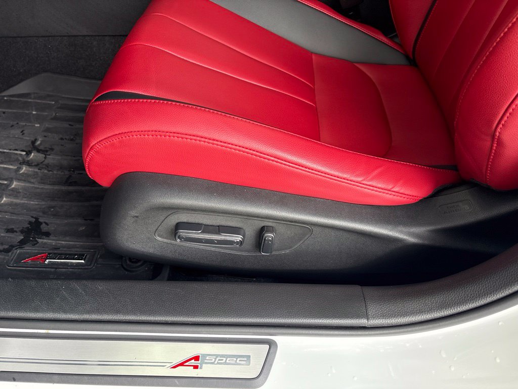 Thumbnail: 2024 Acura Integra - 24