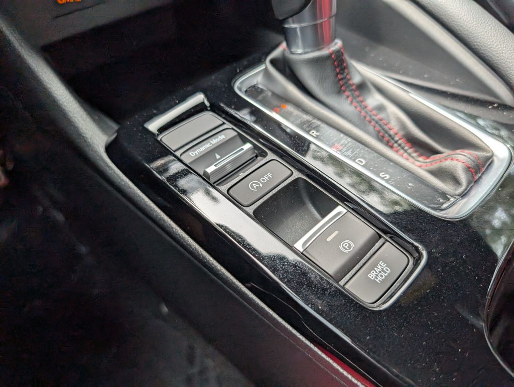 Thumbnail: 2025 Acura Integra - 26